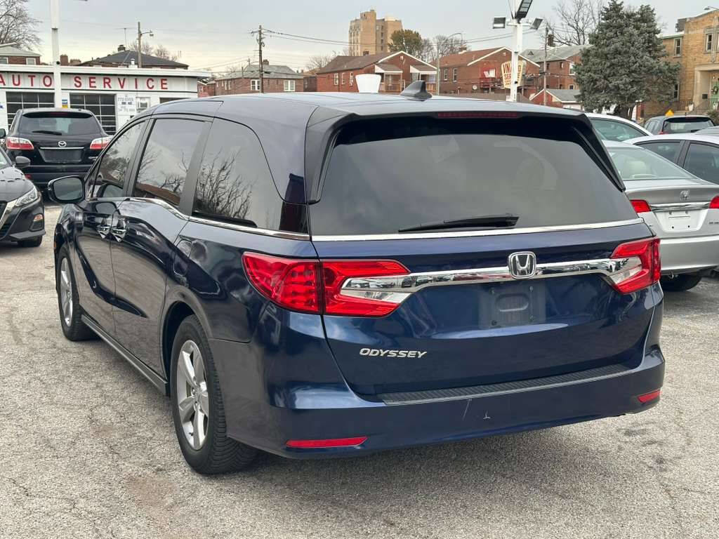 Used 2019 Honda Odyssey EX image 5