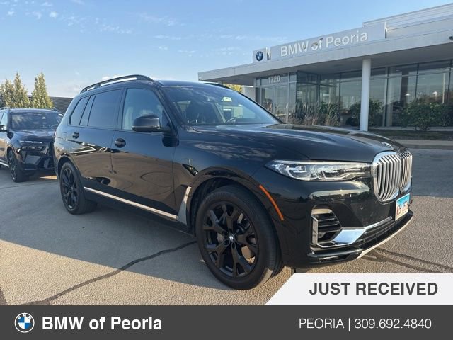 Used 2021 BMW X7 xDrive40i w/ Cold Weather Package image 1