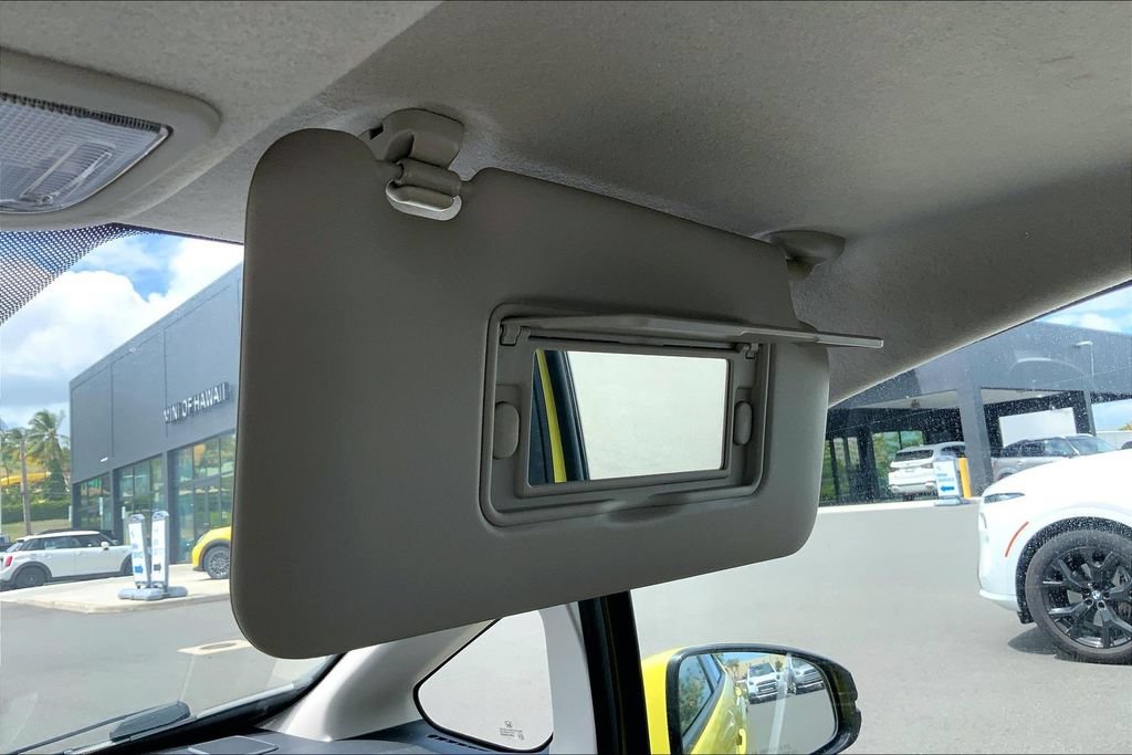 Used 2015 Honda Fit EX image 29