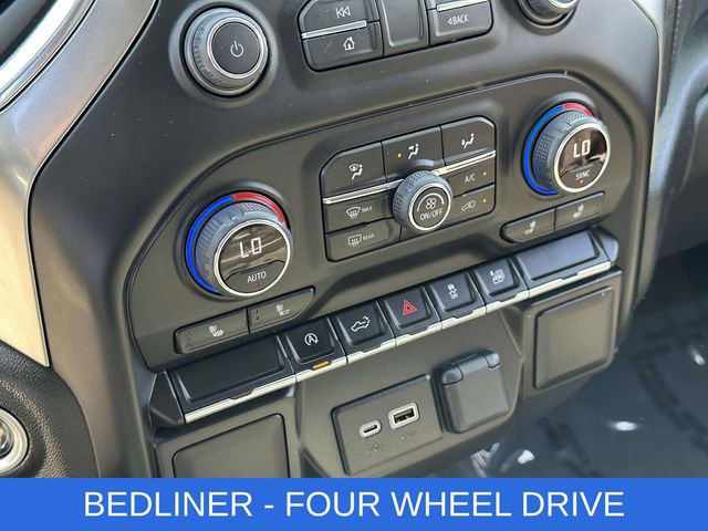 Used 2022 Chevrolet Silverado 1500 LT AWD/4WD image 7
