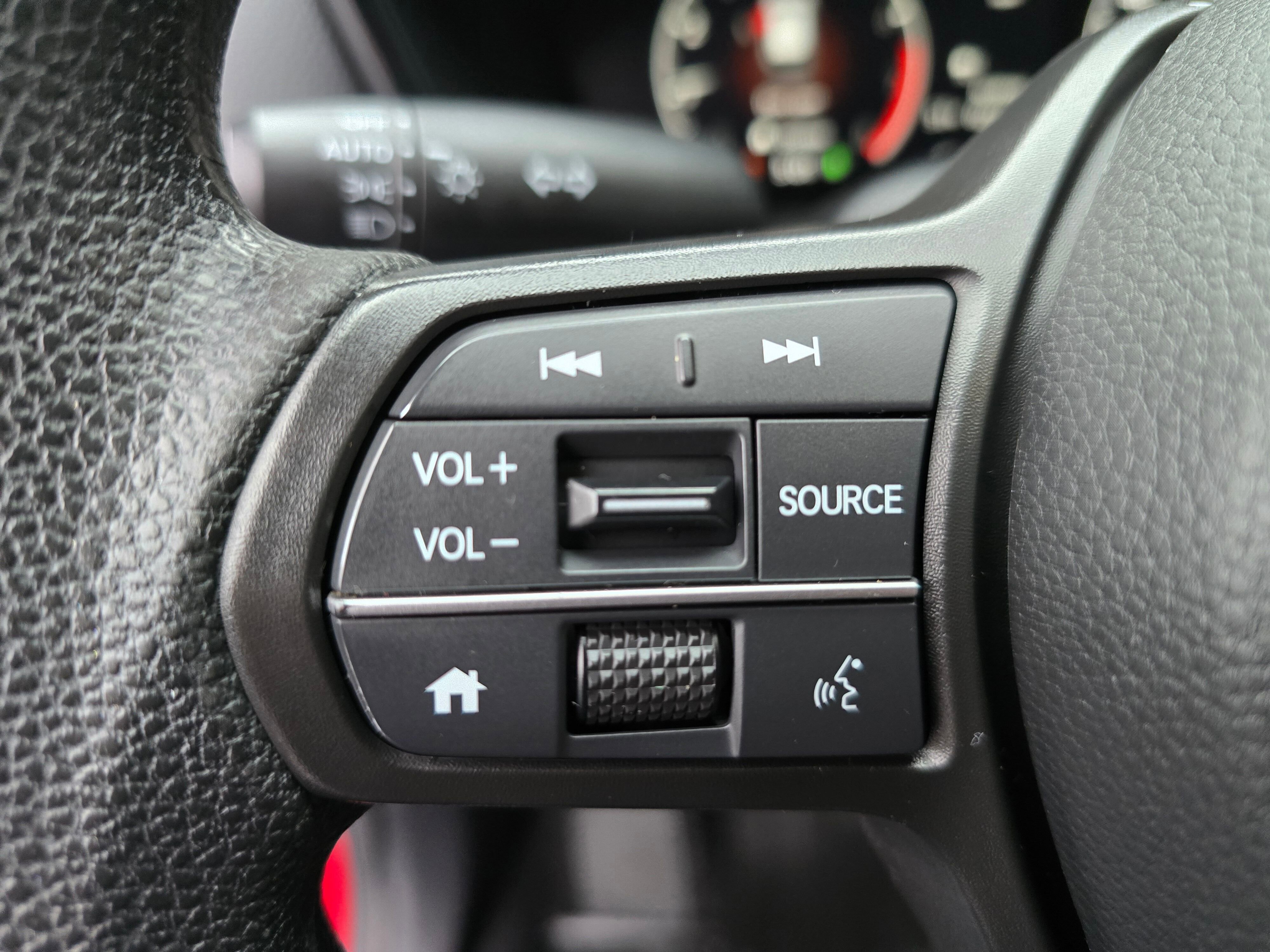 Certified 2023 Honda CR-V EX image 27