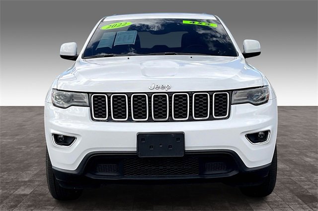 Certified 2022 Jeep Grand Cherokee Laredo X image 3