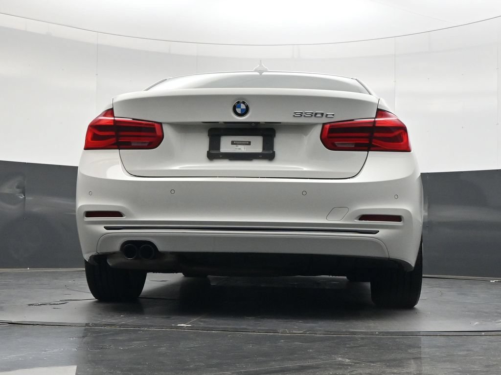 Used 2018 BMW 330e RWD image 35