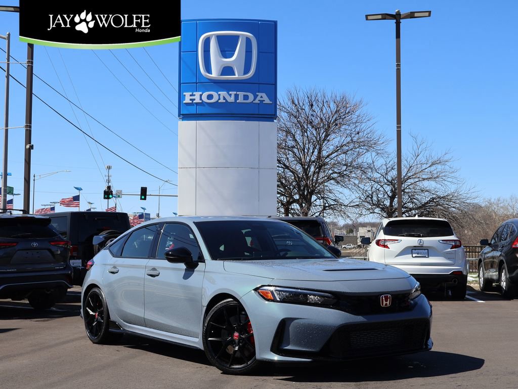 Certified 2024 Honda Civic Type R image 1