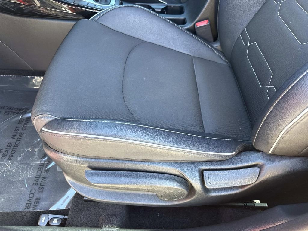 Used 2024 Kia Forte GT-Line image 27