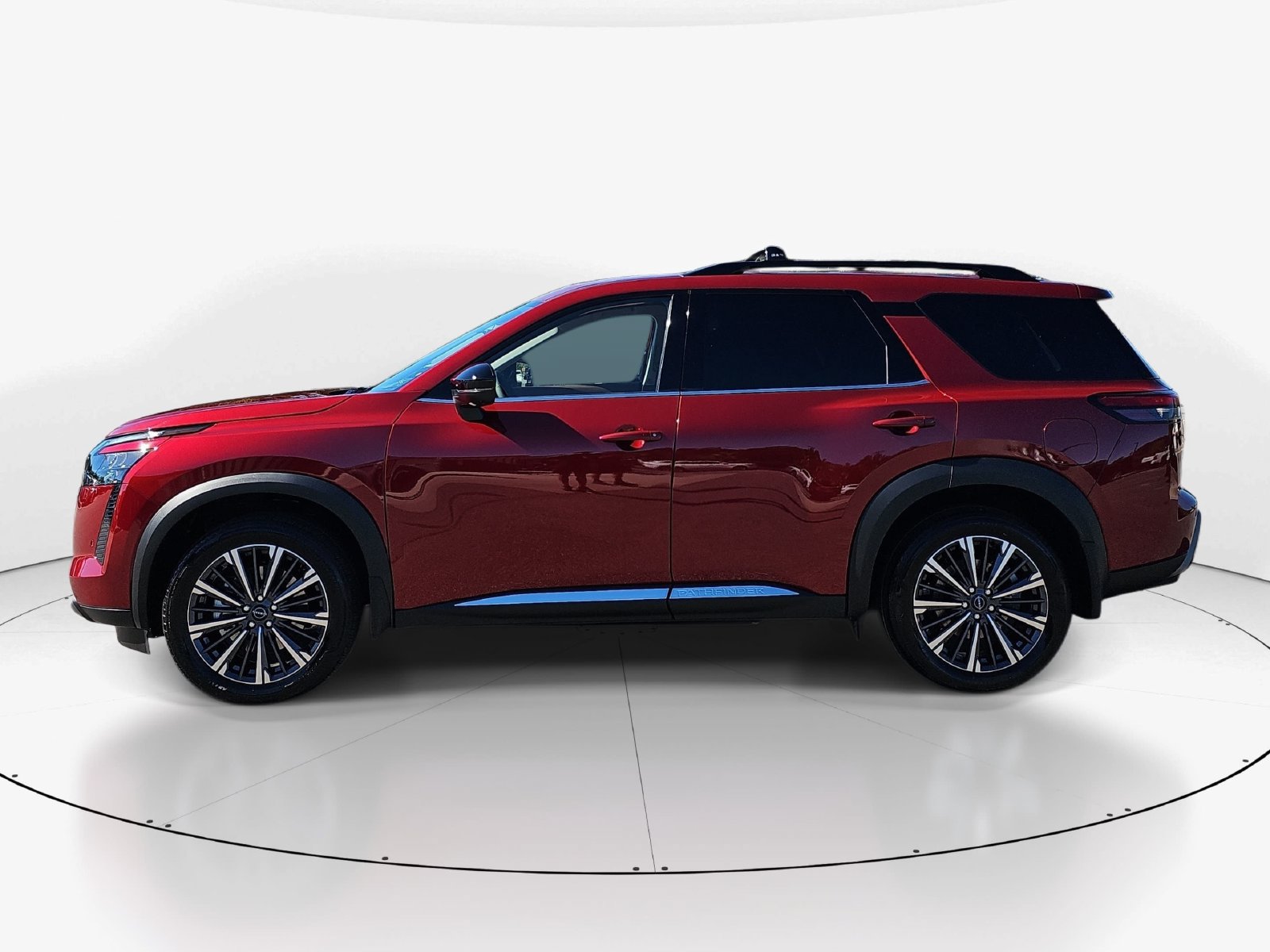 New 2026 Nissan Pathfinder Platinum FWD image 9