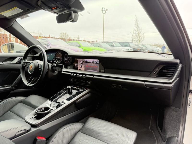 Used 2021 Porsche 911 Carrera image 24