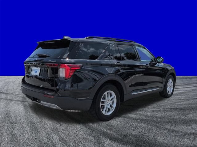 Certified 2025 Ford Explorer Active w/ Active Comfort Package RWD image 4