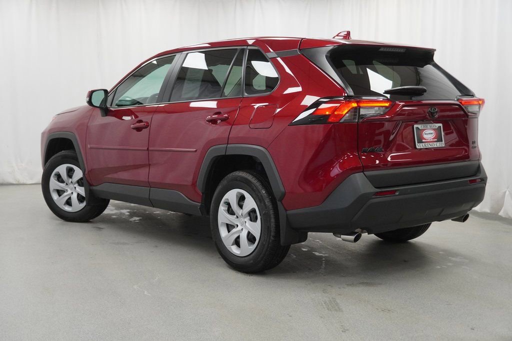 Used 2025 Toyota RAV4 LE image 14