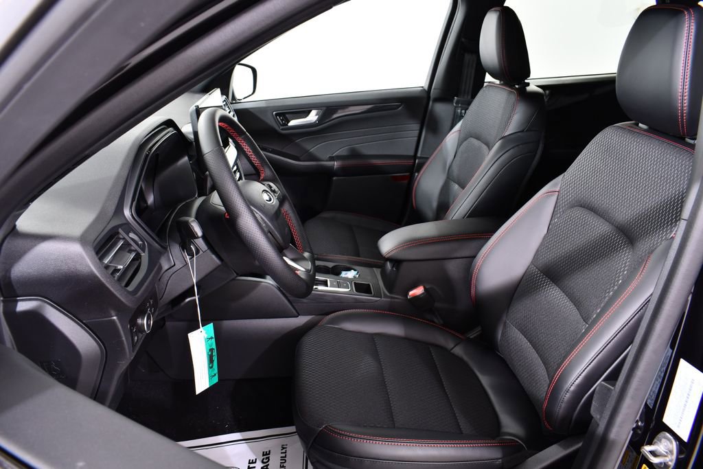 New 2026 Ford Escape ST-Line Select w/ Tech Pack #2 image 6