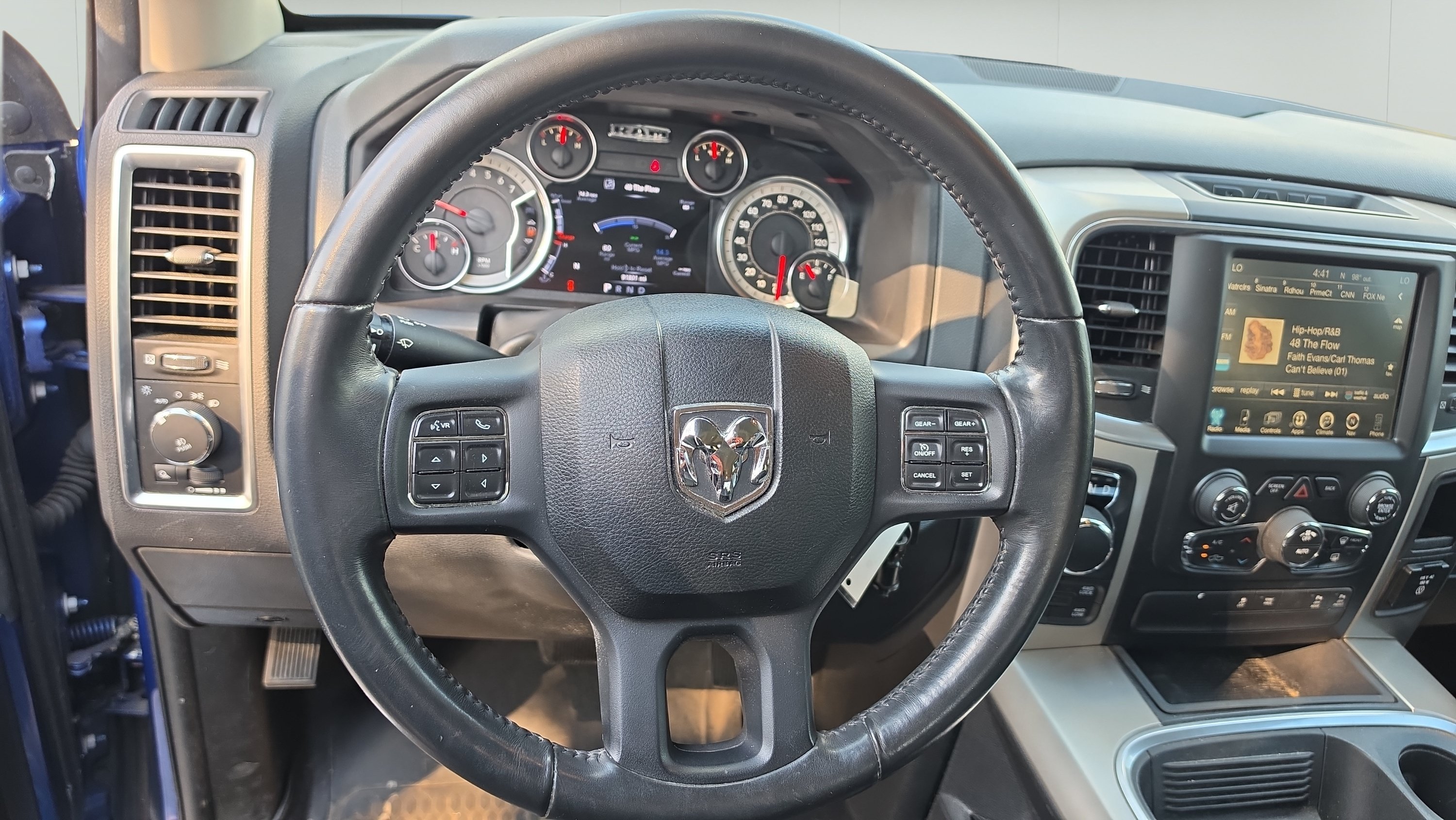 Used 2017 RAM 1500 Lone Star AWD/4WD image 12