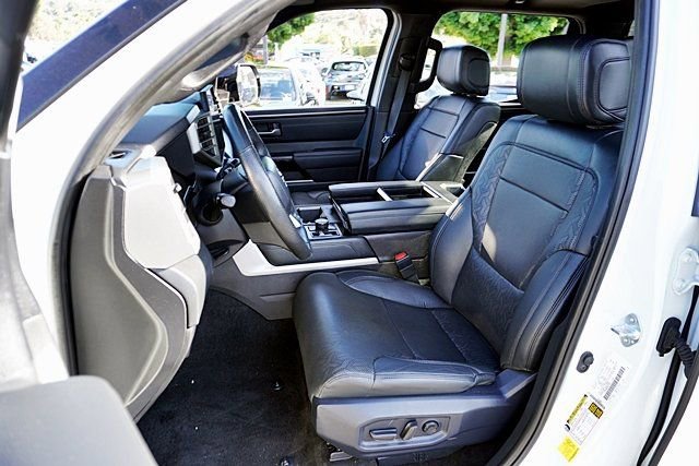 Used 2025 Toyota Tundra Limited w/ TRD Off-Road Package AWD/4WD image 17