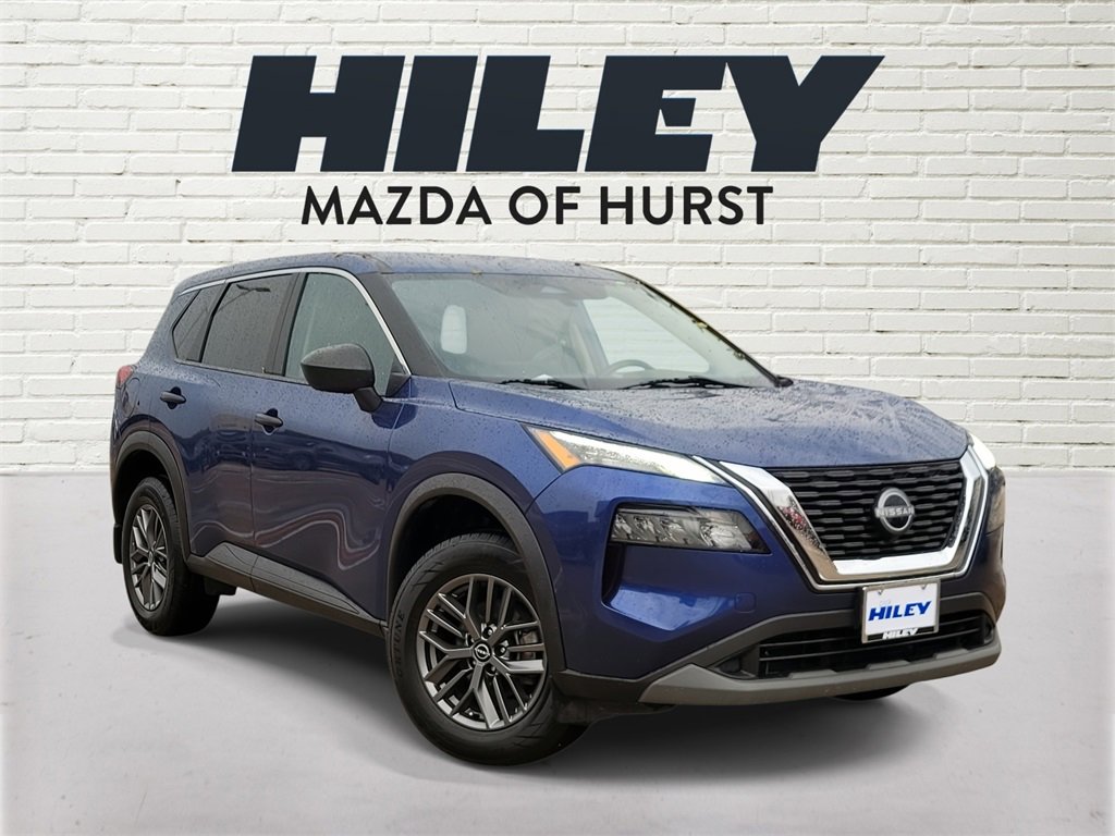 Used 2023 Nissan Rogue S image 1