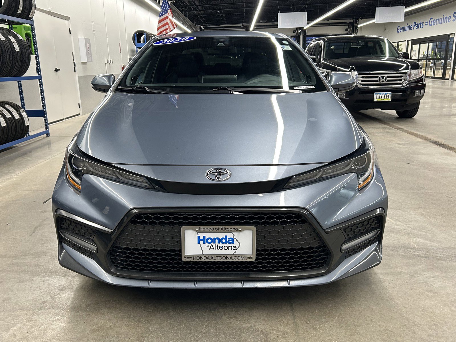 Used 2020 Toyota Corolla XSE image 12