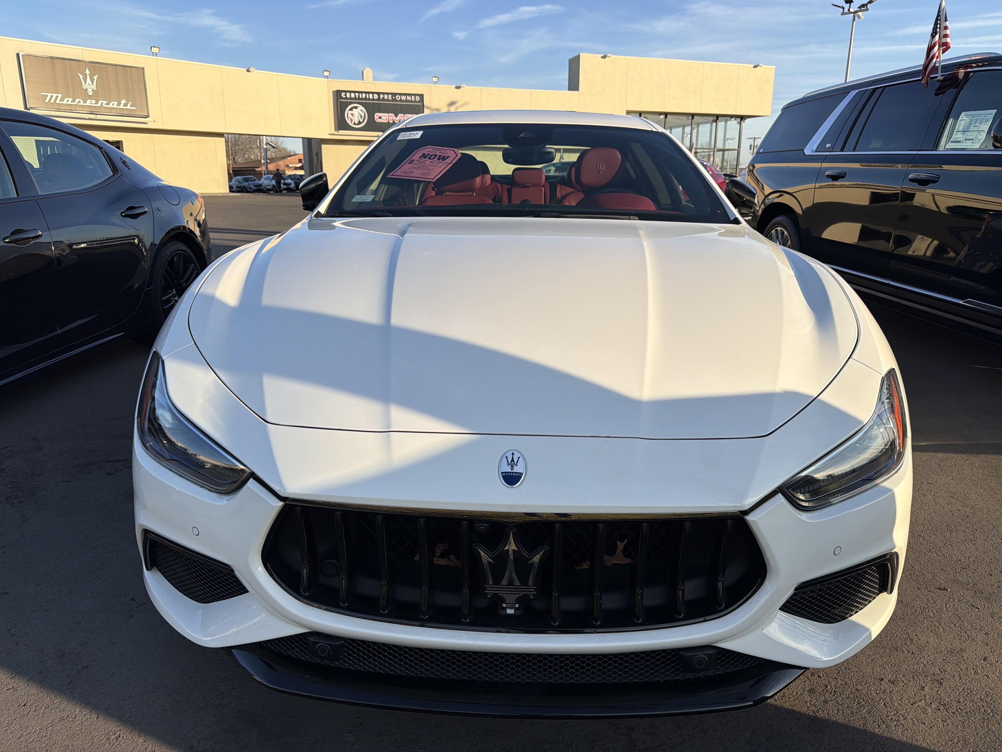 Used 2023 Maserati Ghibli Modena Q4 image 2