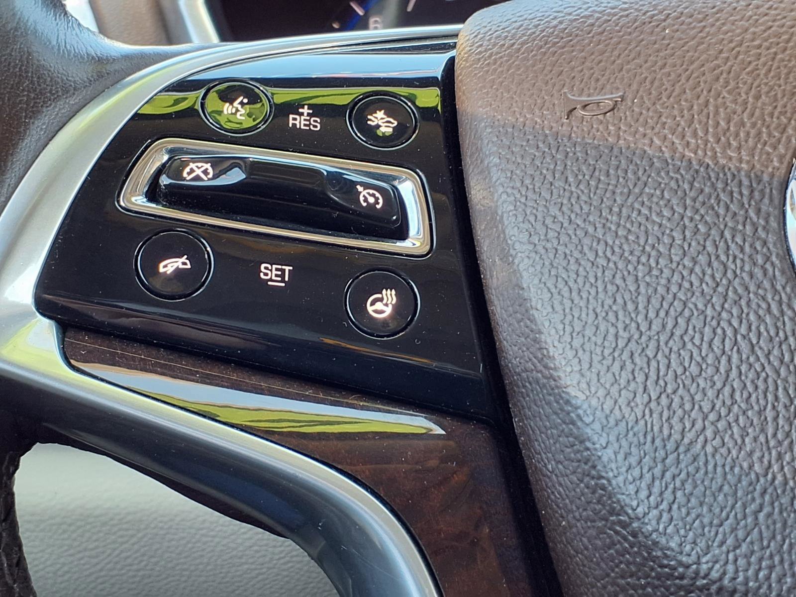 Used 2015 Cadillac SRX Premium AWD/4WD image 16