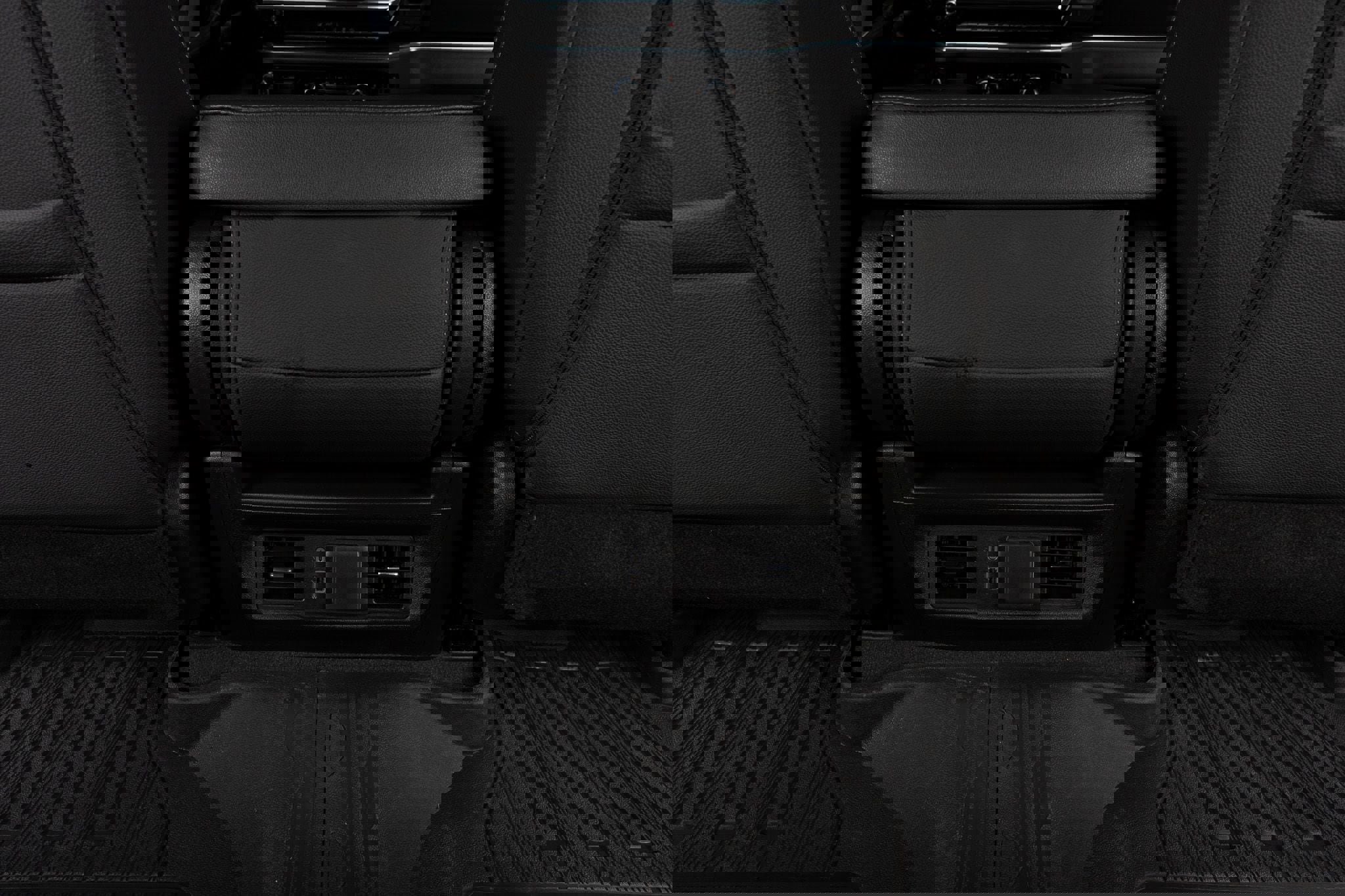 Used 2024 GMC Sierra 3500 SLE w/ SLE Value Package image 32