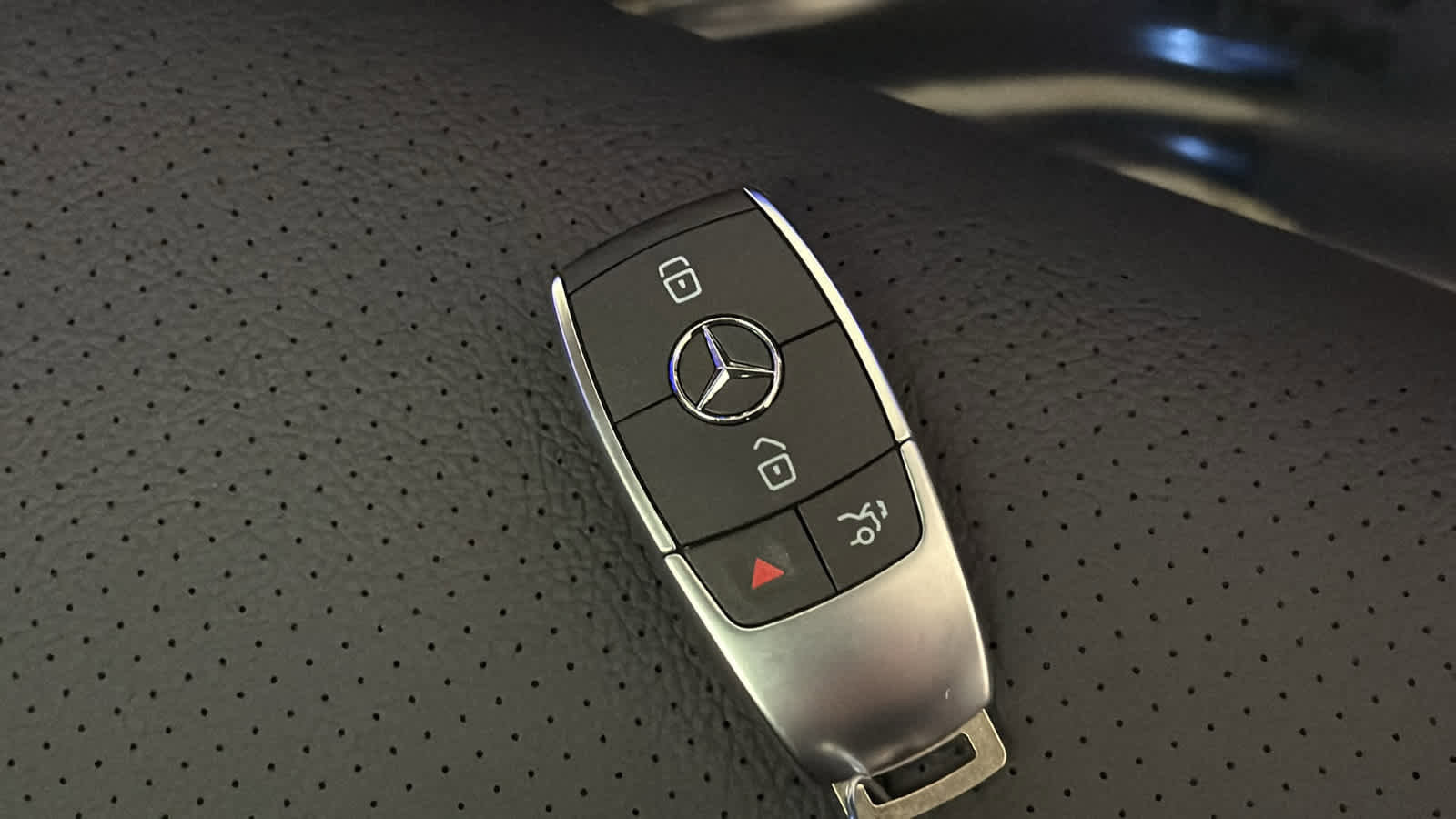 New 2026 Mercedes-Benz GLE 450 4MATIC image 38