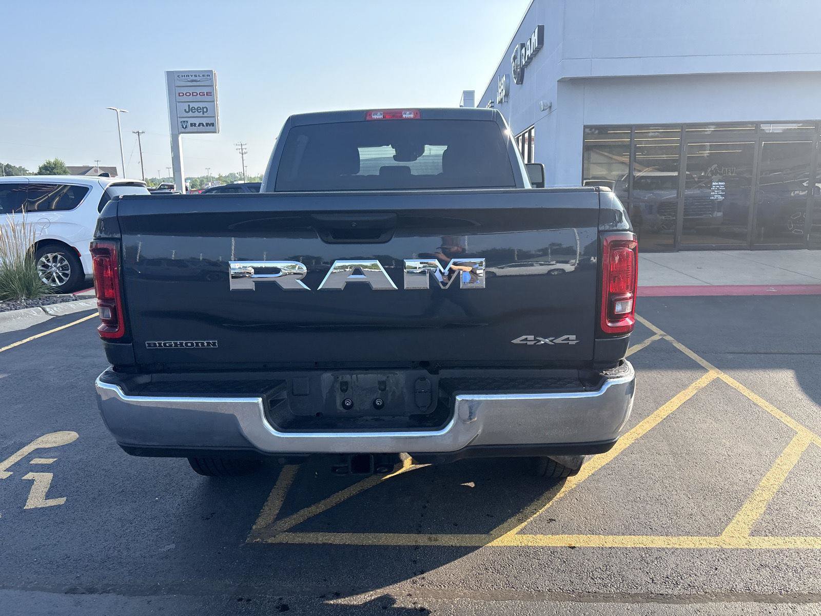 Used 2025 RAM 2500 Big Horn AWD/4WD image 6