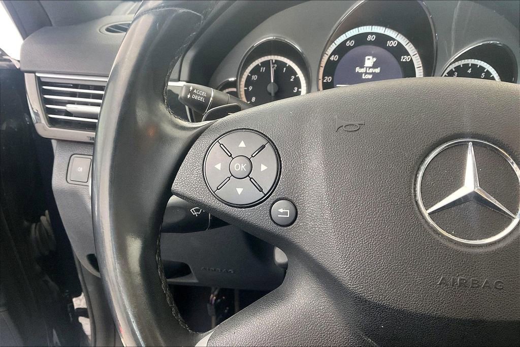 Used 2011 Mercedes-Benz E 350 Sedan image 26