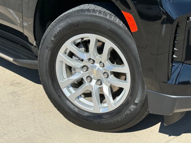 Used 2022 Chevrolet Tahoe LT RWD image 2