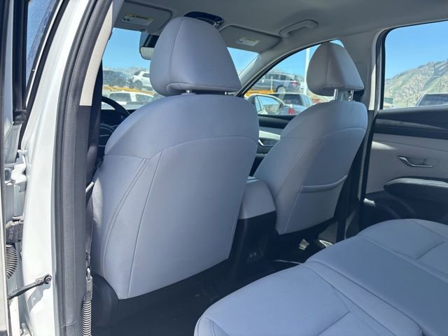 Used 2025 Hyundai Tucson SE AWD/4WD image 18