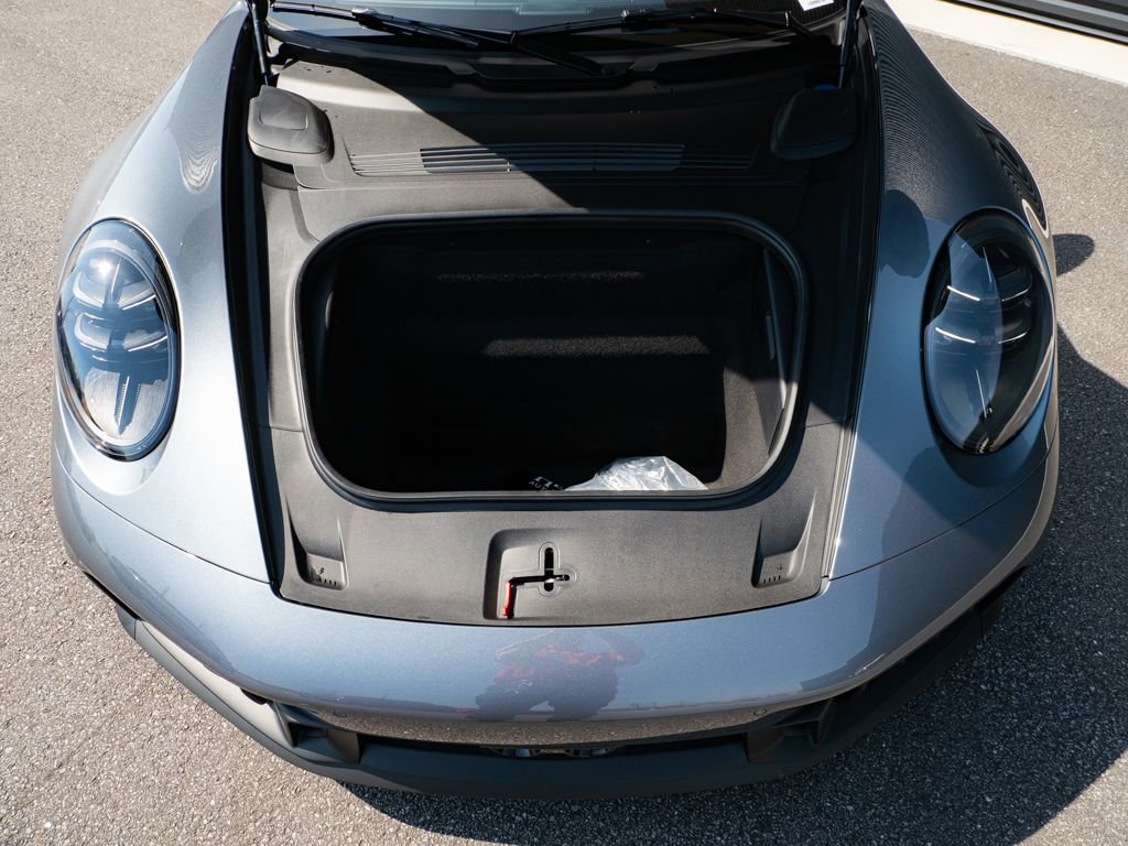 Certified 2026 Porsche 911 Carrera GTS image 29