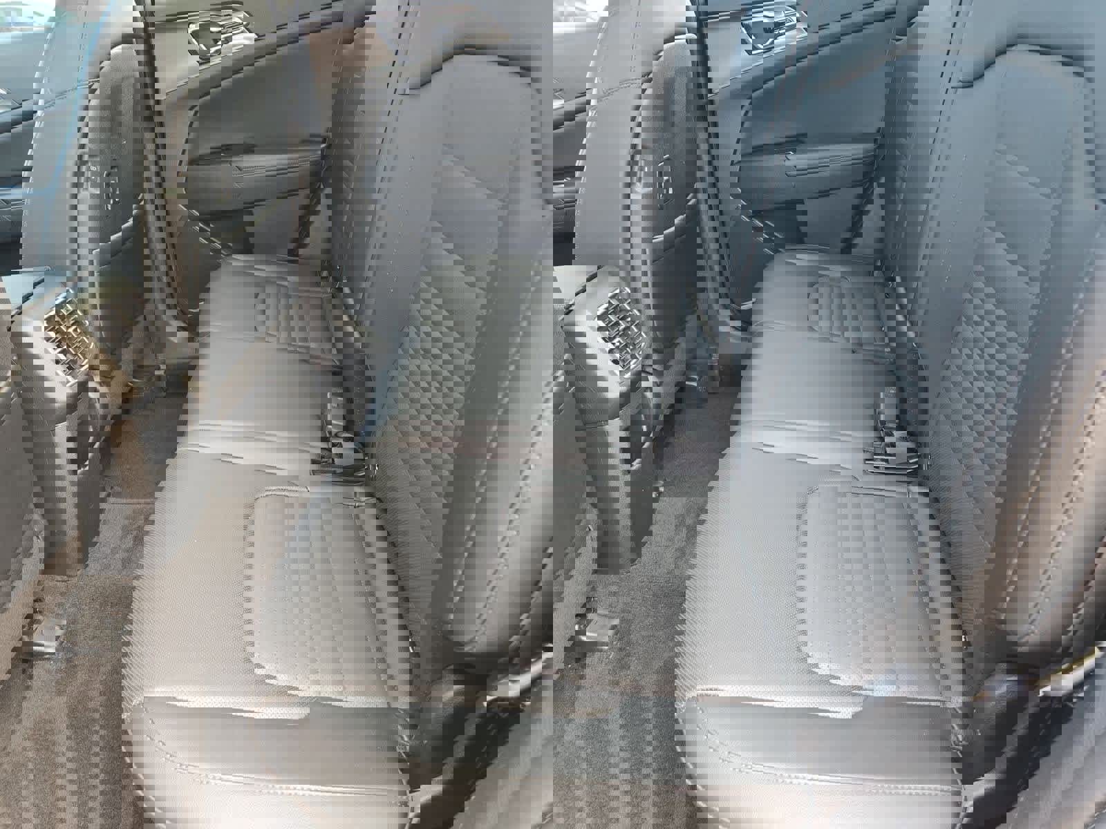 Used 2024 Kia Sportage SX image 19