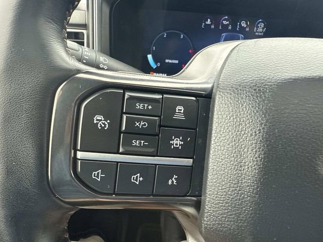 Used 2024 Ford F350 Platinum w/ FX4 Off-Road Package image 38