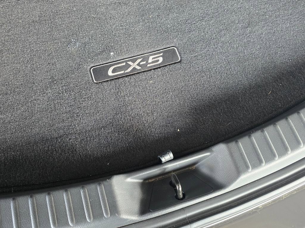Used 2021 MAZDA CX-5 Signature image 61