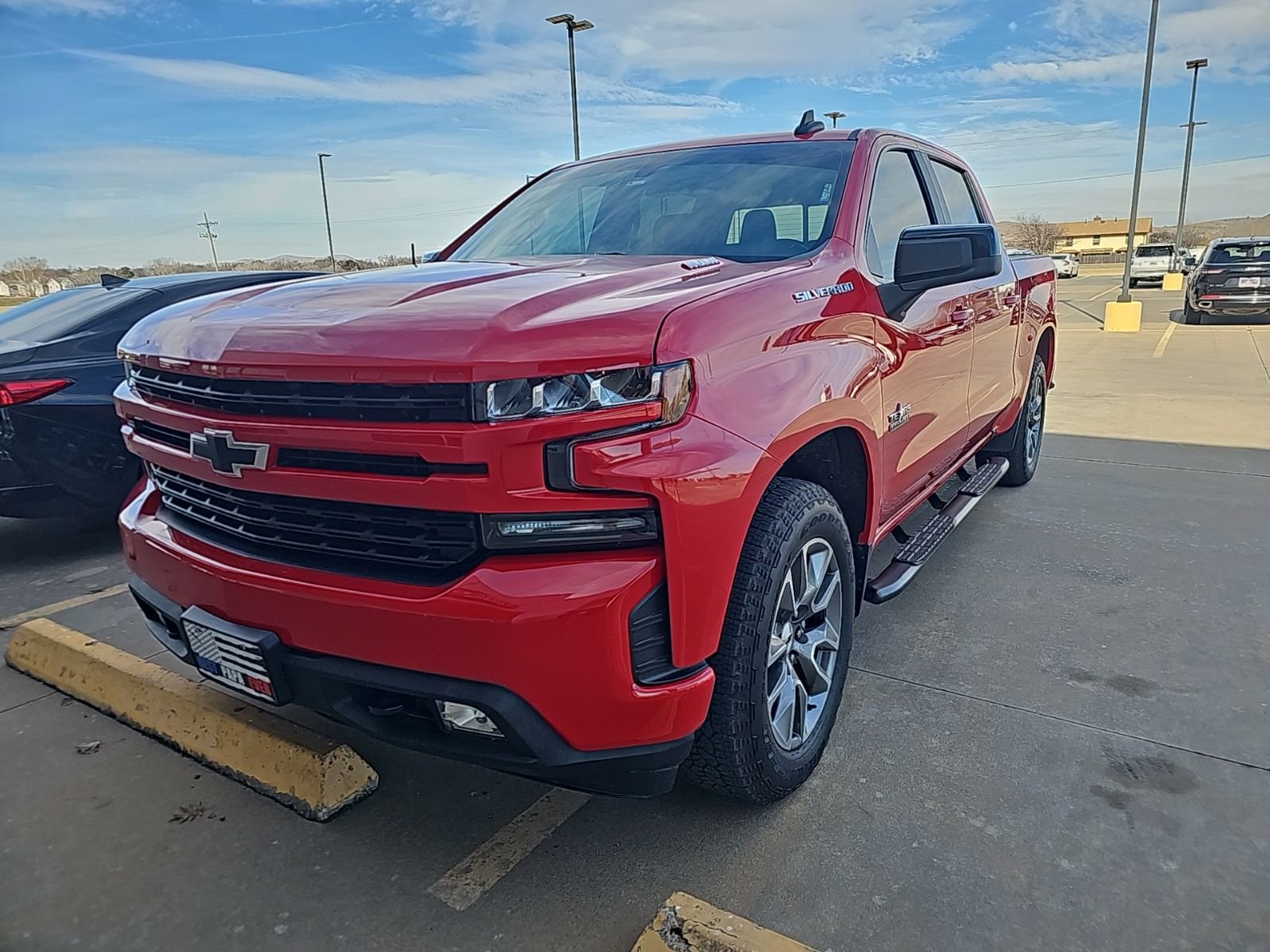 Used 2020 Chevrolet Silverado 1500 RST w/ Texas Edition image 2