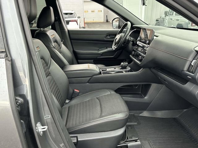 Used 2023 Nissan Pathfinder Rock Creek image 19