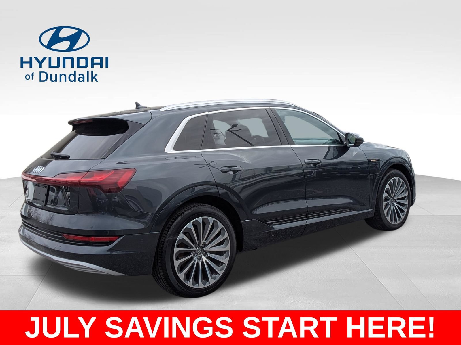 Used 2019 Audi e-tron Prestige w/ Prestige Package AWD/4WD image 8