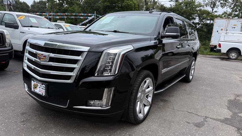 Used 2016 Cadillac Escalade ESV Luxury AWD/4WD image 5