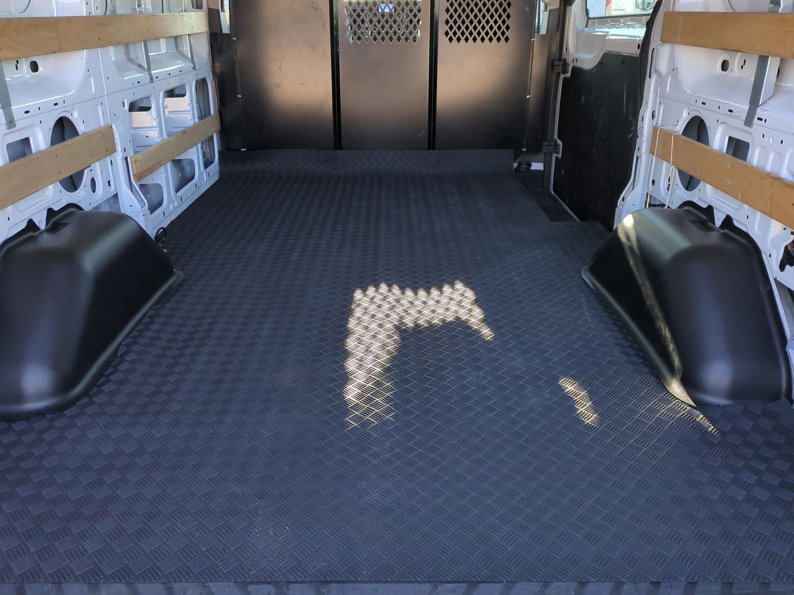Used 2024 Ford Transit 250 Low Roof w/ Exterior Upgrade Package image 34