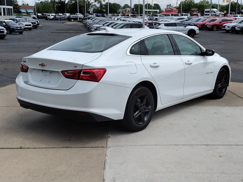 Used 2023 Chevrolet Malibu LT FWD image 13
