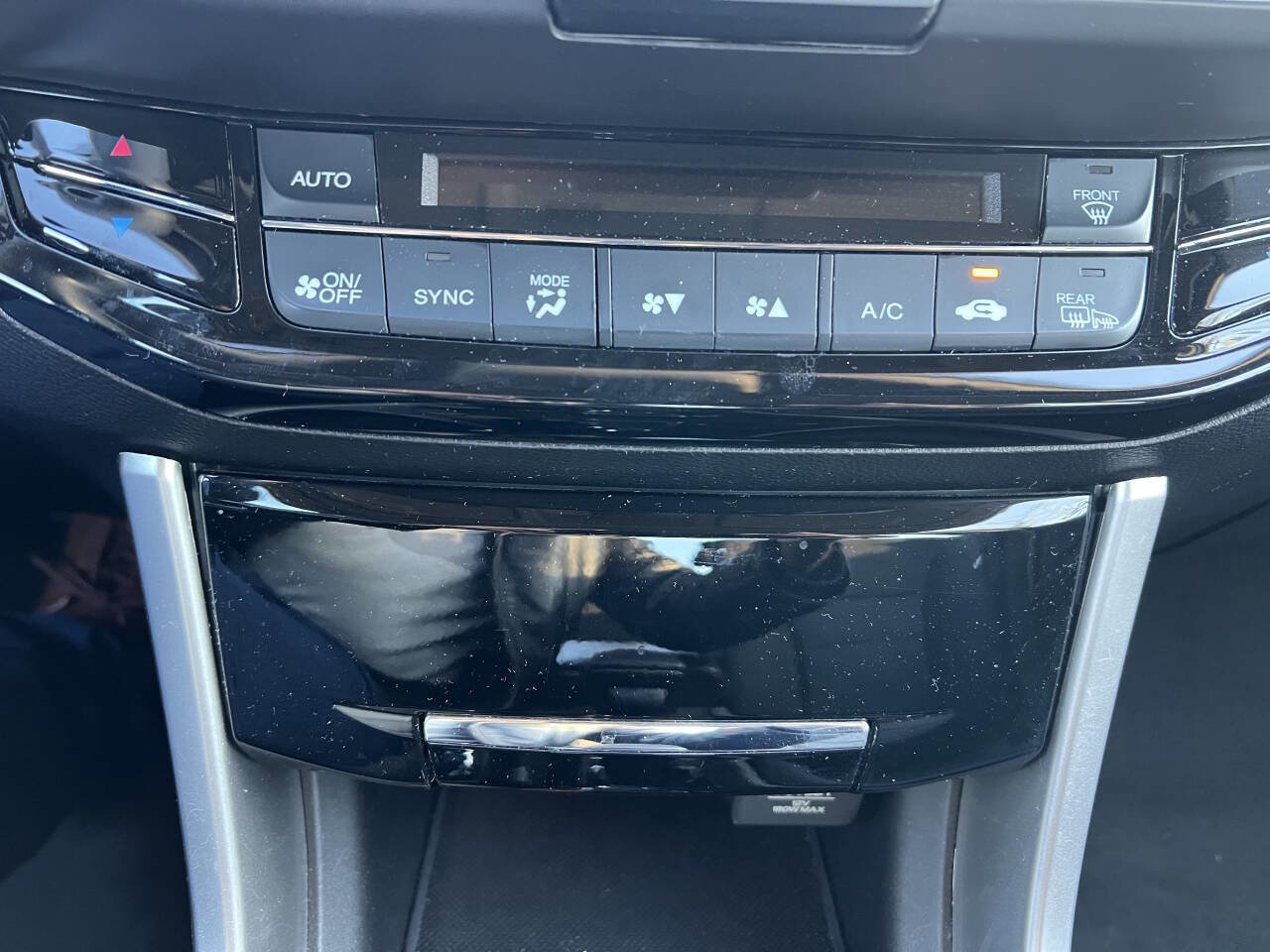 Used 2016 Honda Accord EX image 13