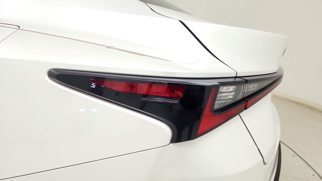 Used 2024 Lexus IS 300 w/ Premium Package RWD image 25