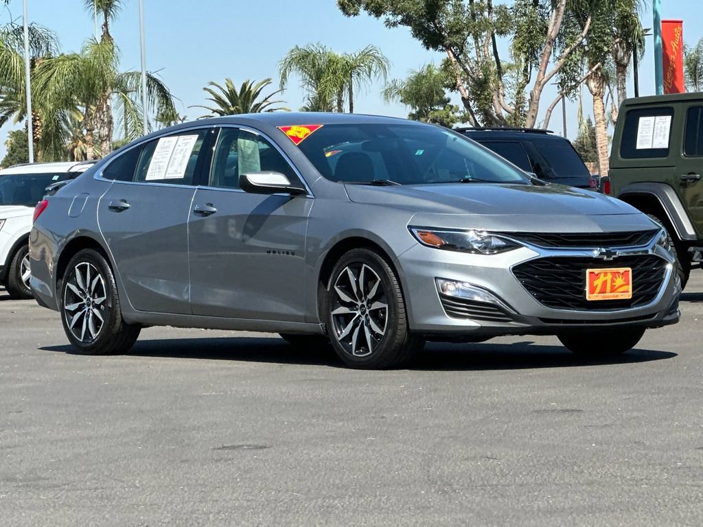 Used 2025 Chevrolet Malibu RS