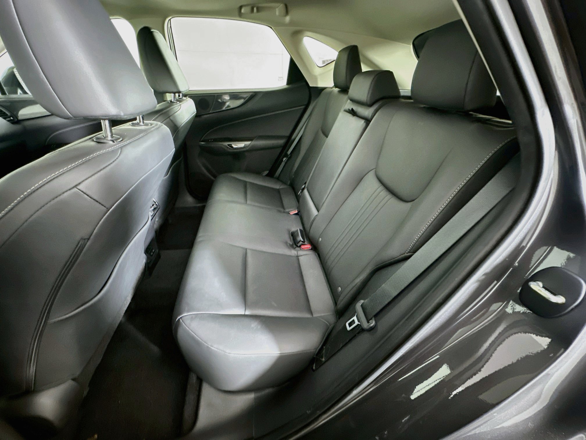 Used 2025 Lexus NX 250 FWD w/ Premium Package image 28