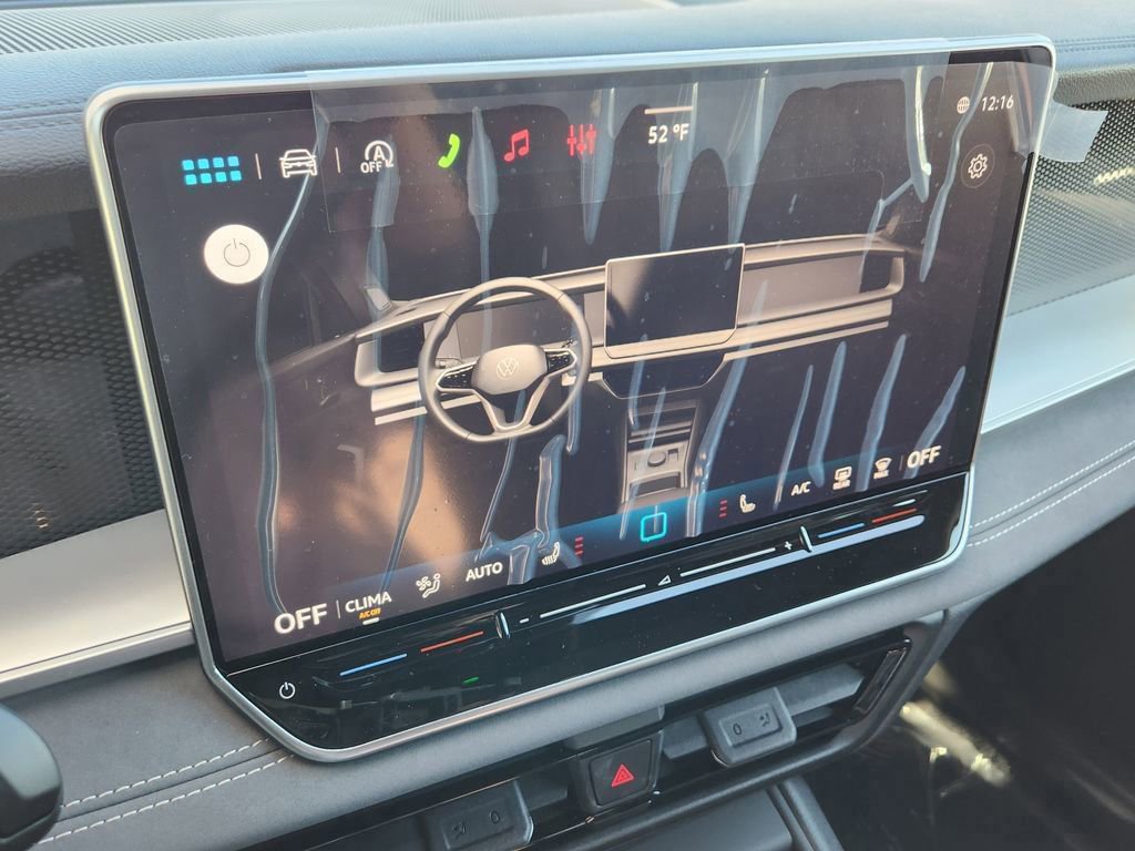 New 2026 Volkswagen Tiguan SE R-Line image 9