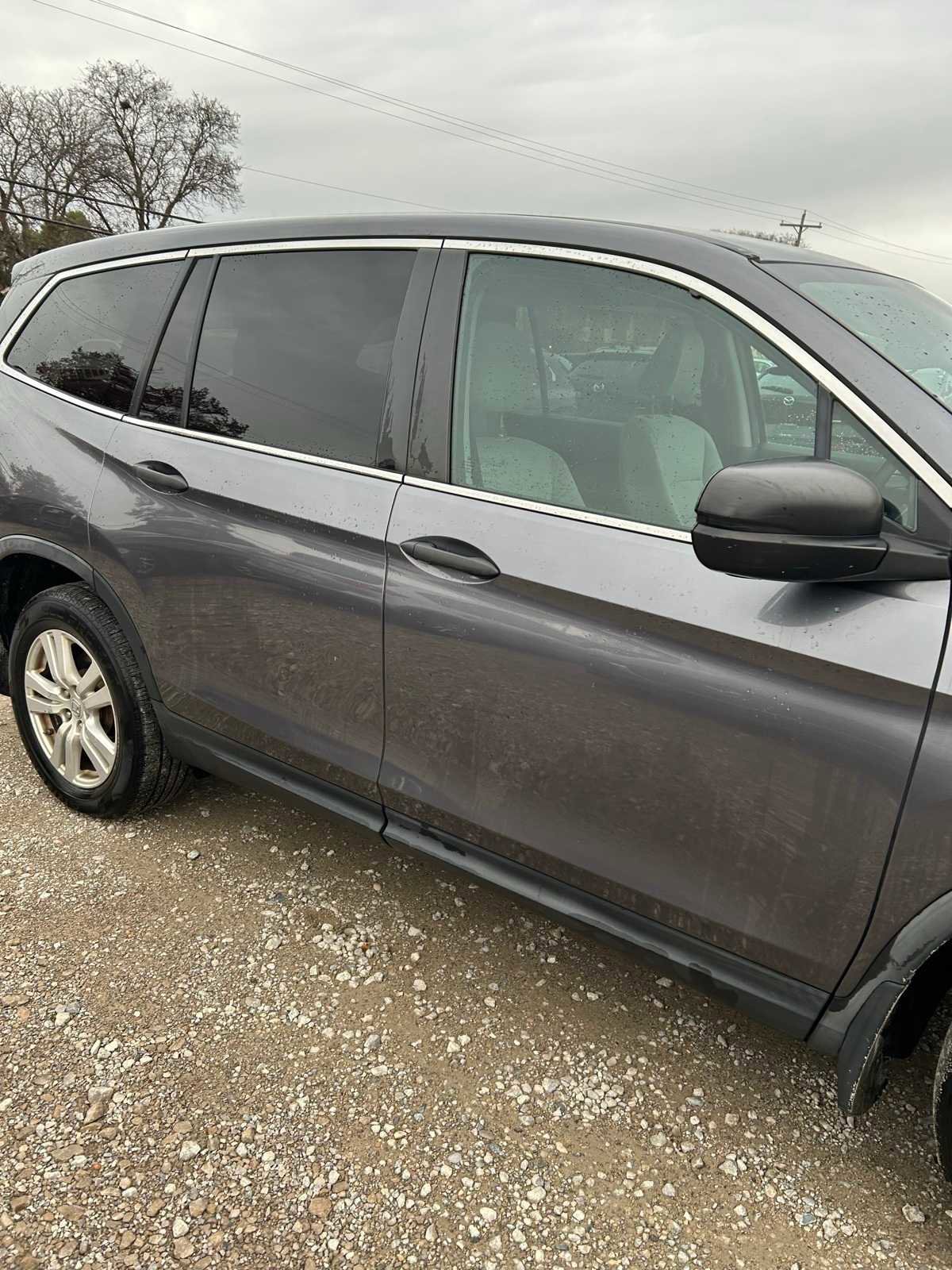 Used 2016 Honda Pilot LX image 6