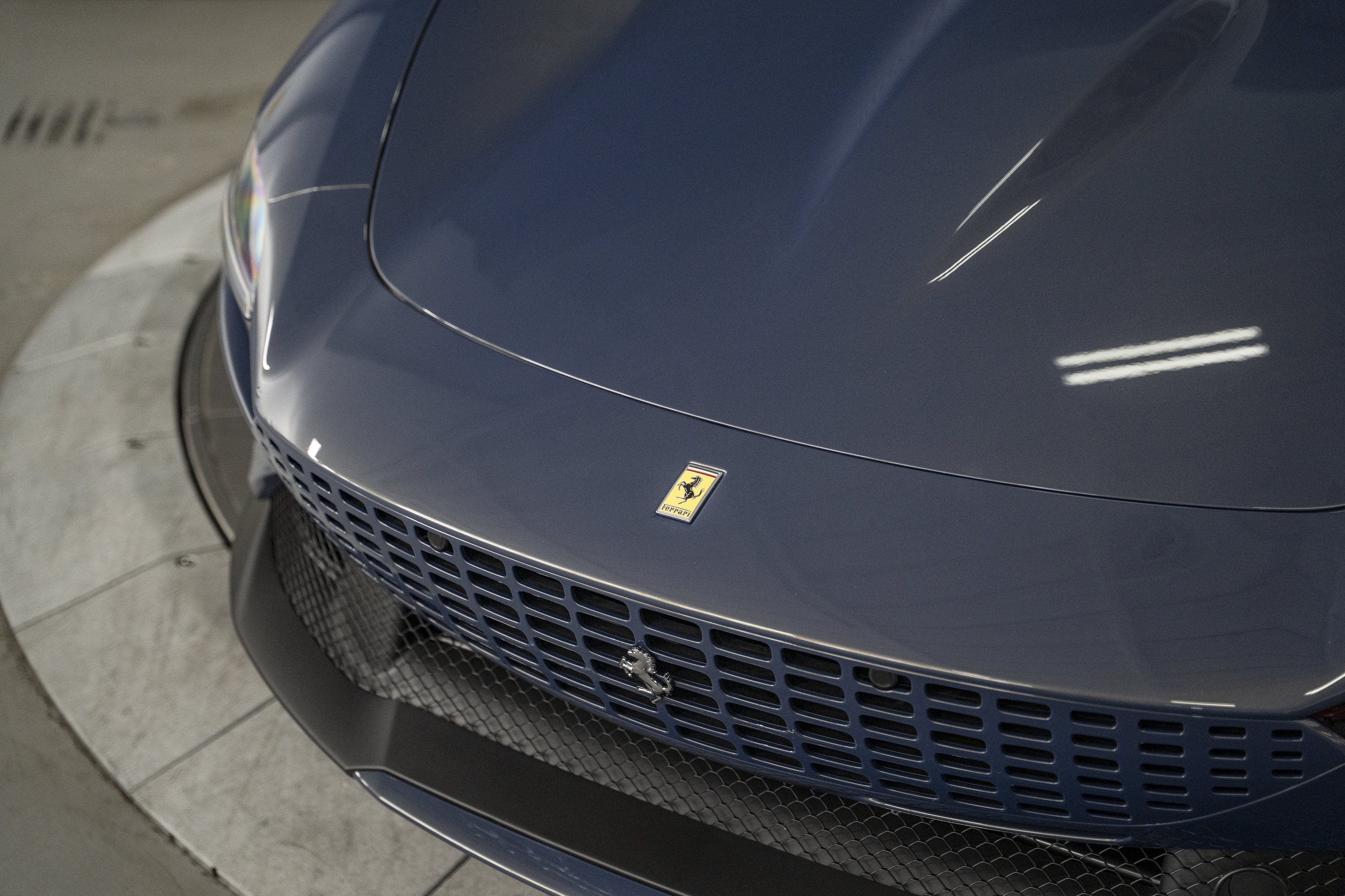 Used 2025 Ferrari Roma Spider RWD image 12
