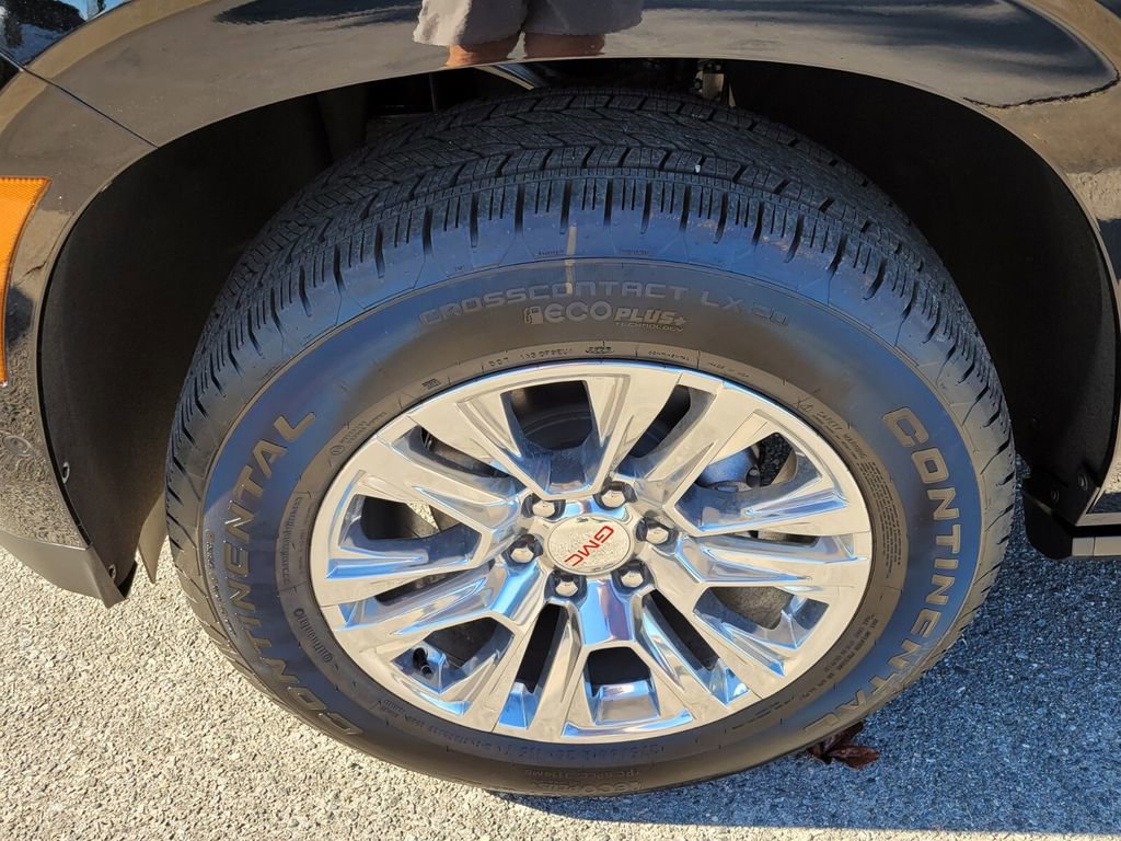 New 2025 GMC Yukon XL Denali w/ Sun & Power Step Package image 18