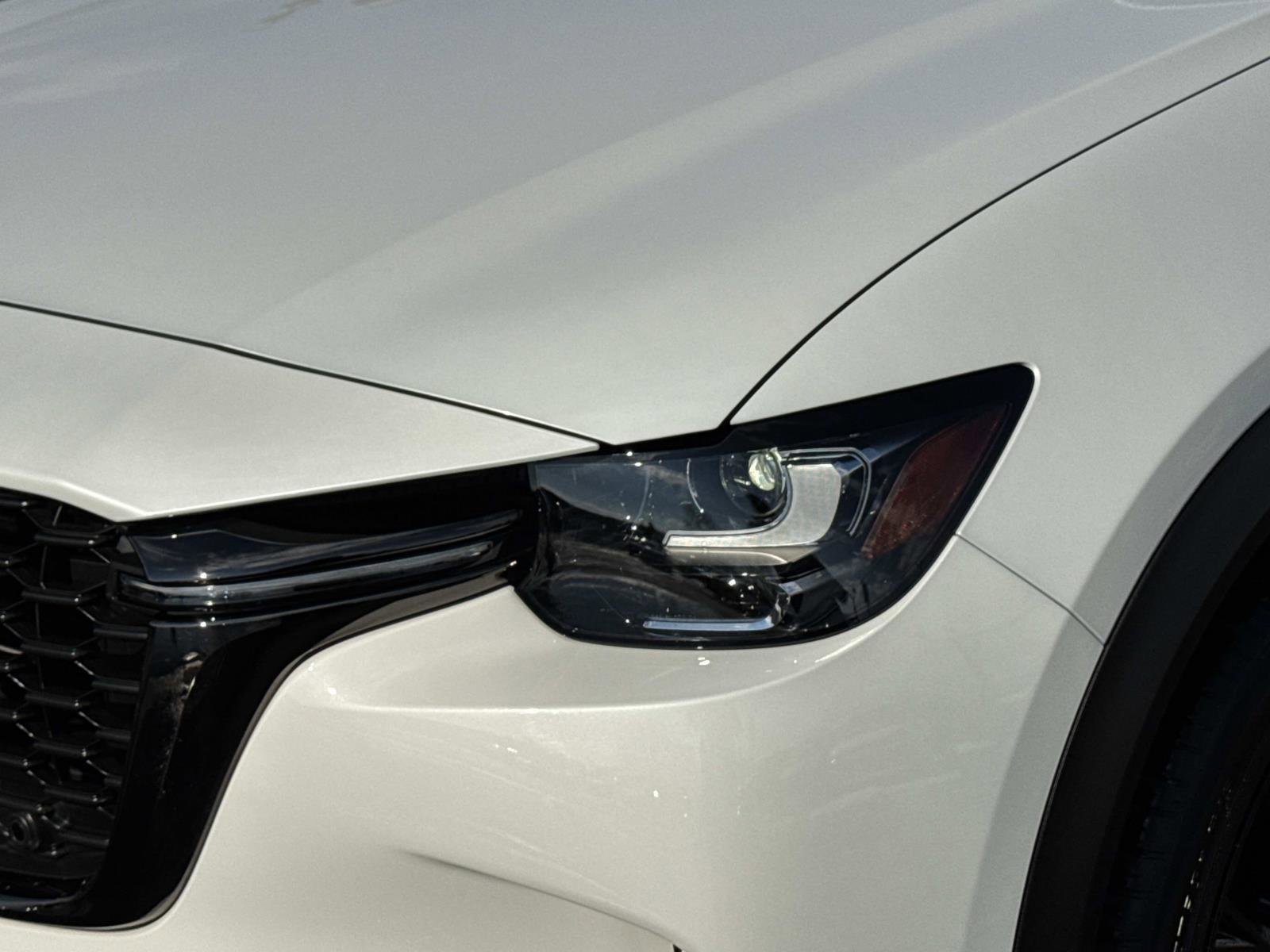 Used 2025 MAZDA CX-90 Plug-In Hybrid w/Premium Sport image 29