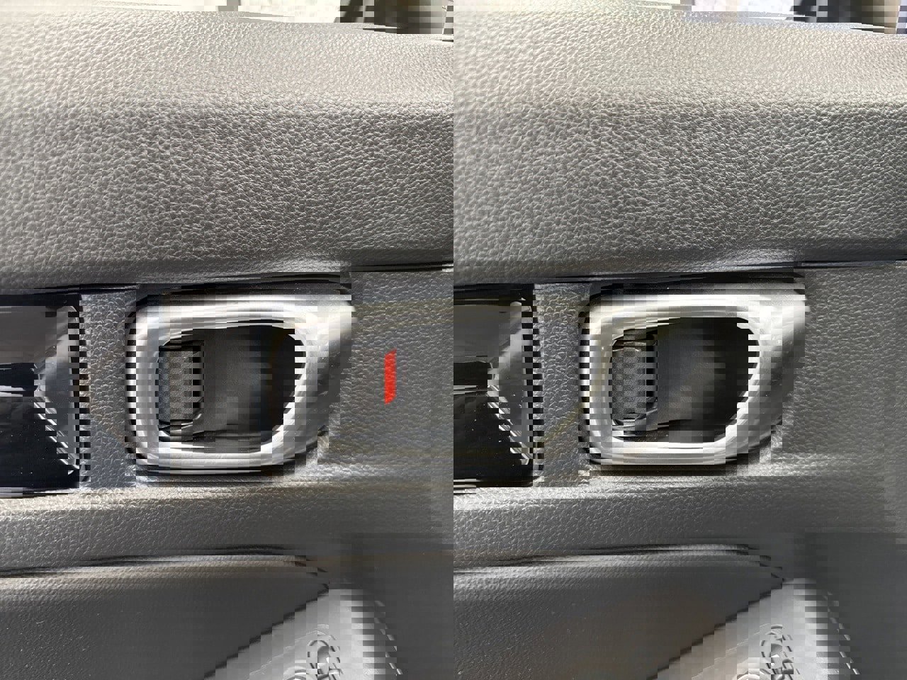 Used 2023 Honda Civic EX-L image 34