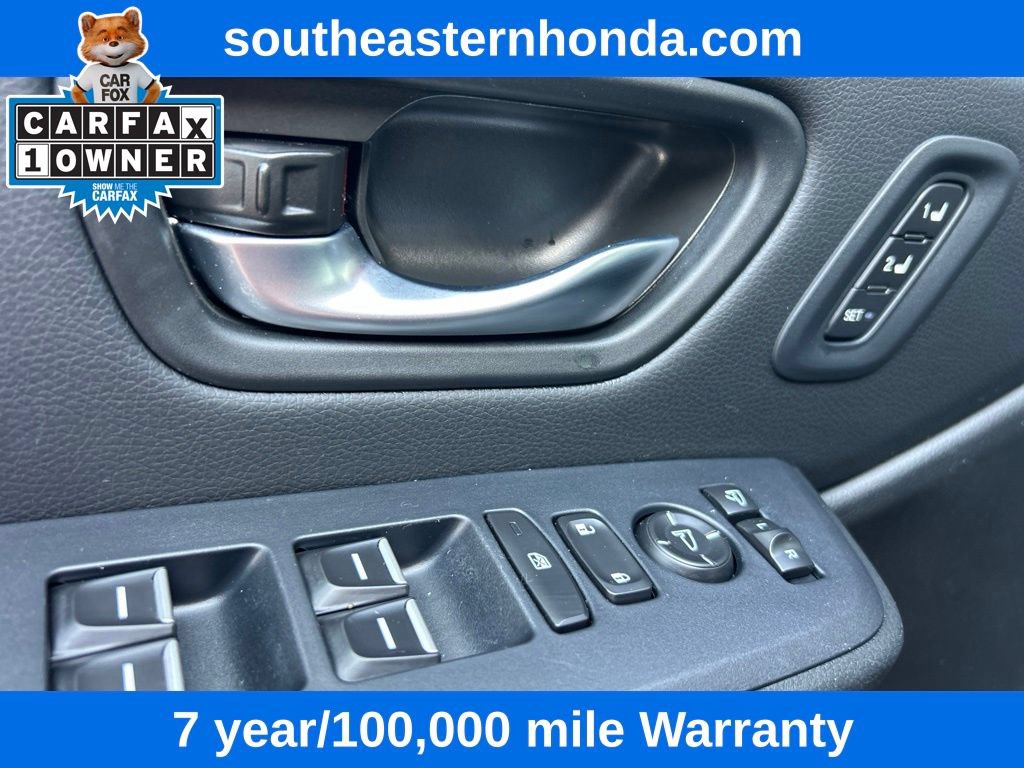 Used 2025 Honda Pilot TrailSport image 23