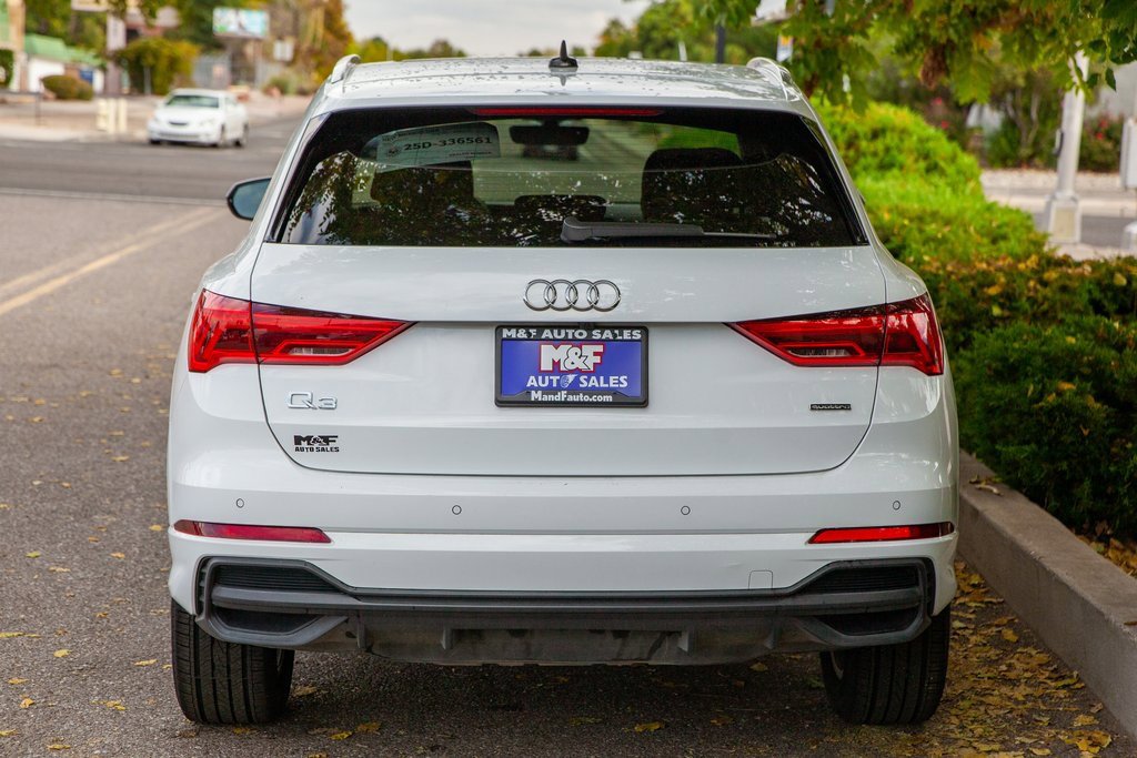 Used 2024 Audi Q3 2.0T Premium image 6