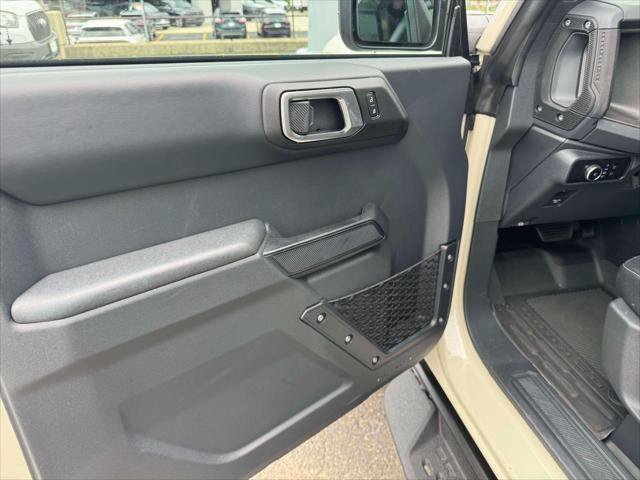 Used 2026 Ford Bronco Badlands AWD/4WD image 18