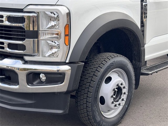New 2025 Ford F550 4x4 Regular Cab Super Duty w/ XL Chrome Package image 6